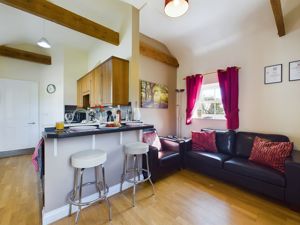 Rose's Rest Open Plan Kitchen/ Living - click for photo gallery